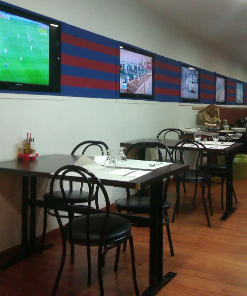 Xaica Bar - Sports bar barcelona